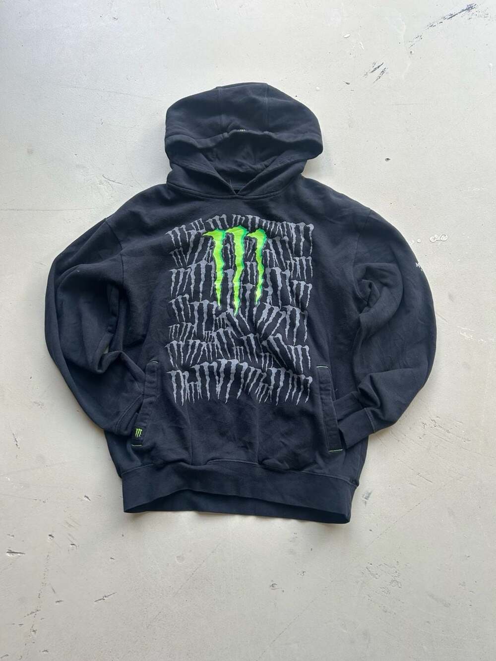 Vintage Y2K Monster Energy Unleash The Beast Pullover Hoodie